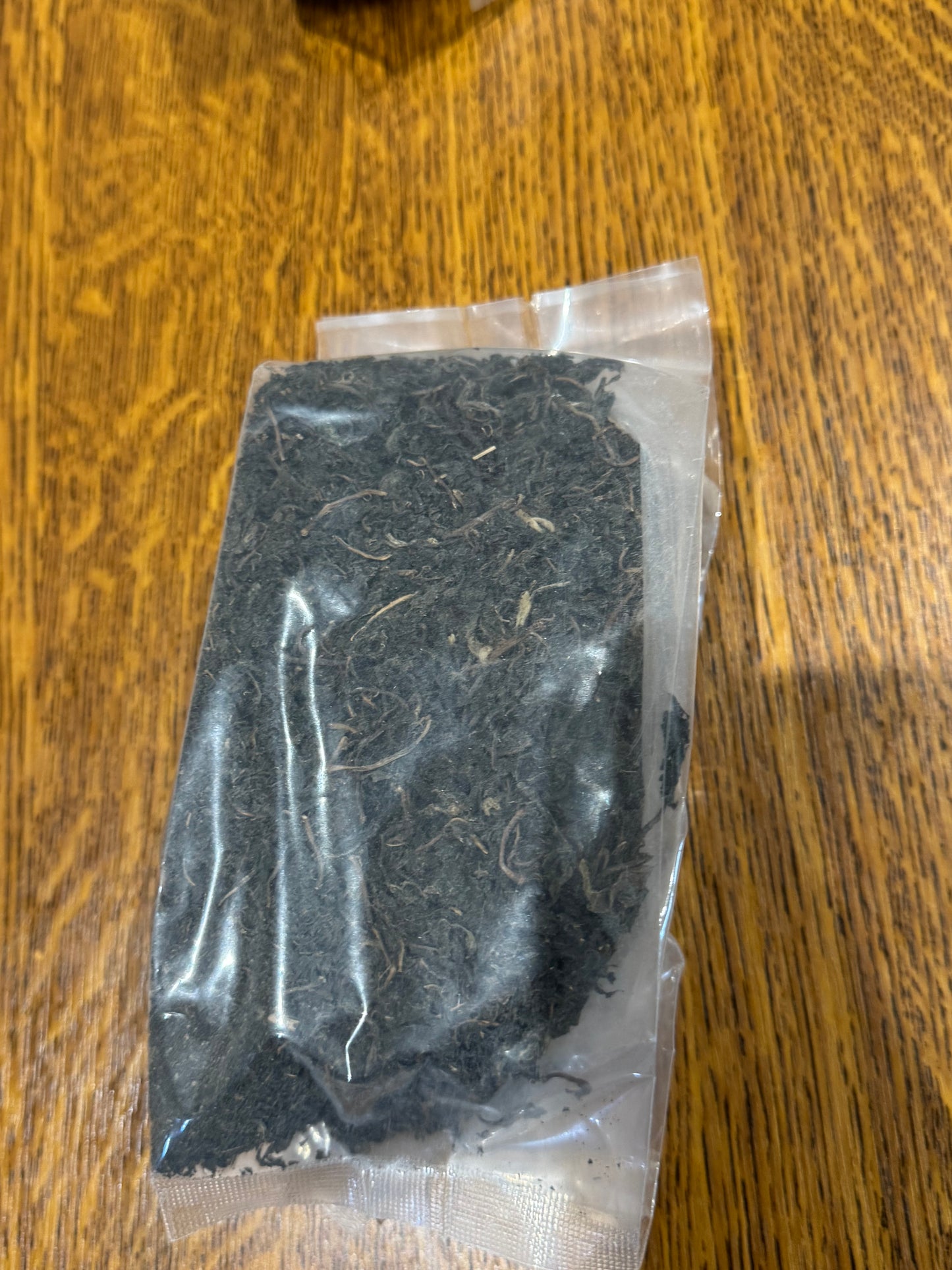 Freshly dried Bitter leaf (100g)