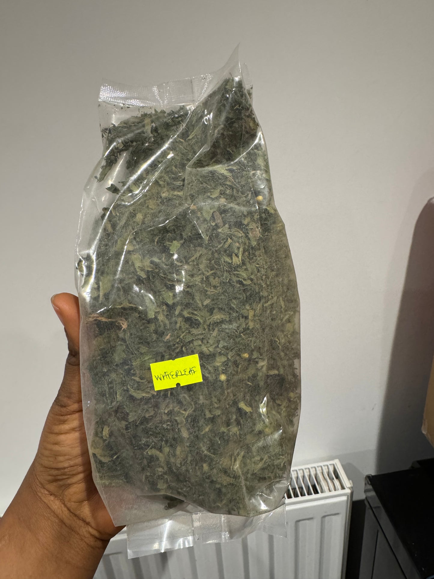 Freshly dried Water leaves (100g)